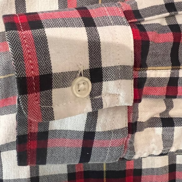 Banana Republic Soft Wash Plaid Shirt - Picture 7 of 8